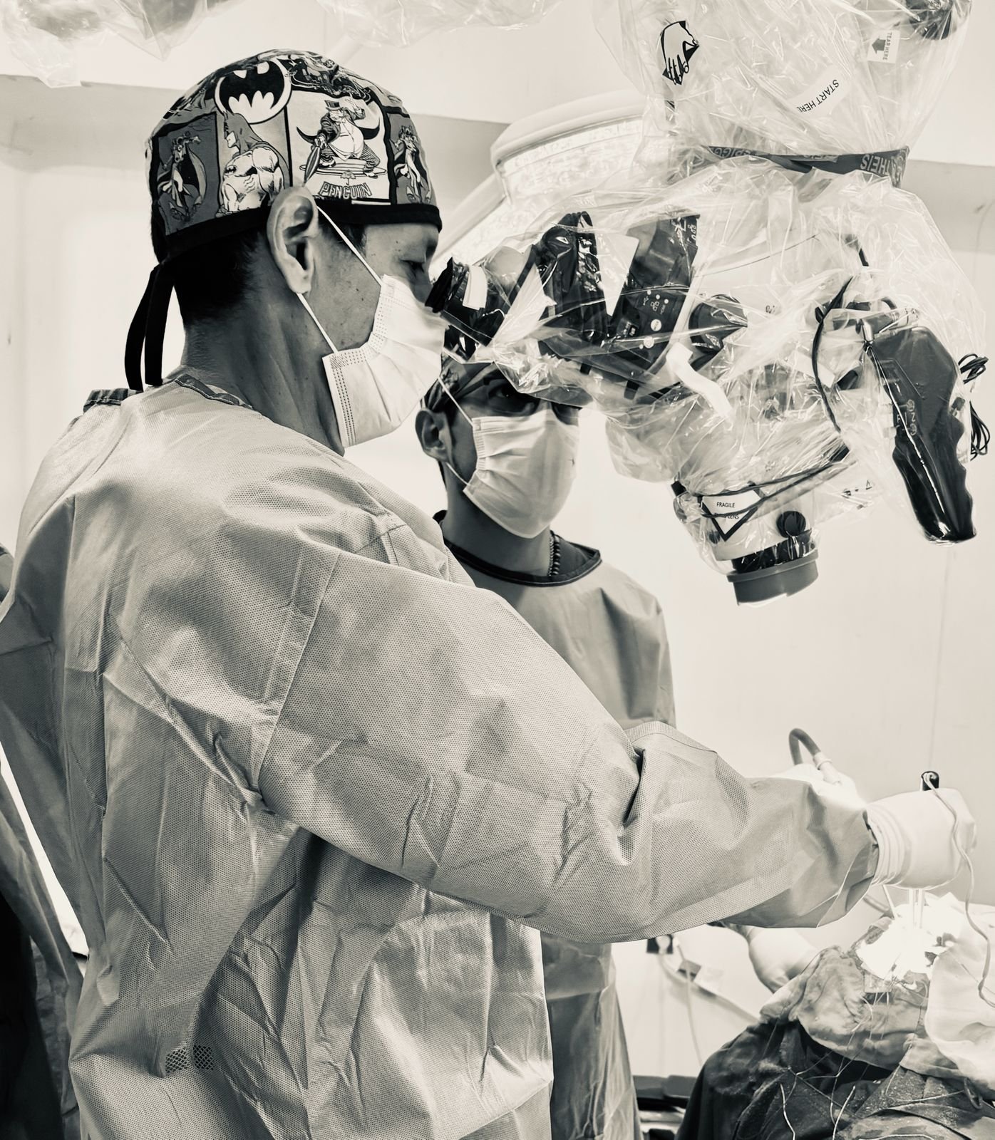 Dr. Luis A. Robles, Neurosurgeon